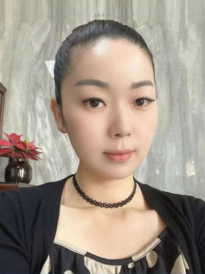 黄春华