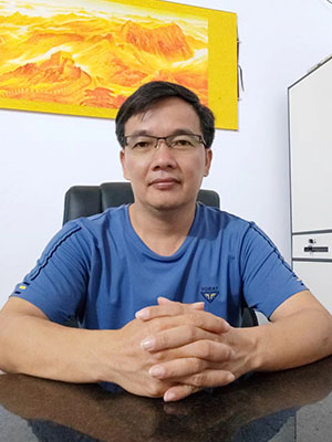 李䘵声