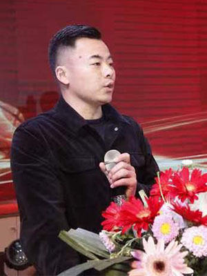 刘立添